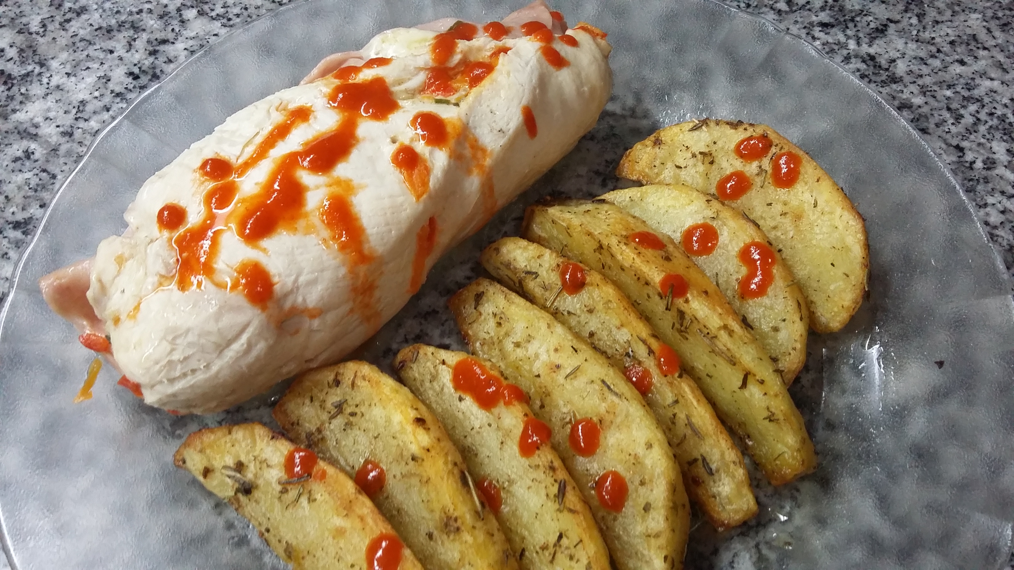 Papas cuña a las Finas Hierbas o Chimichurri